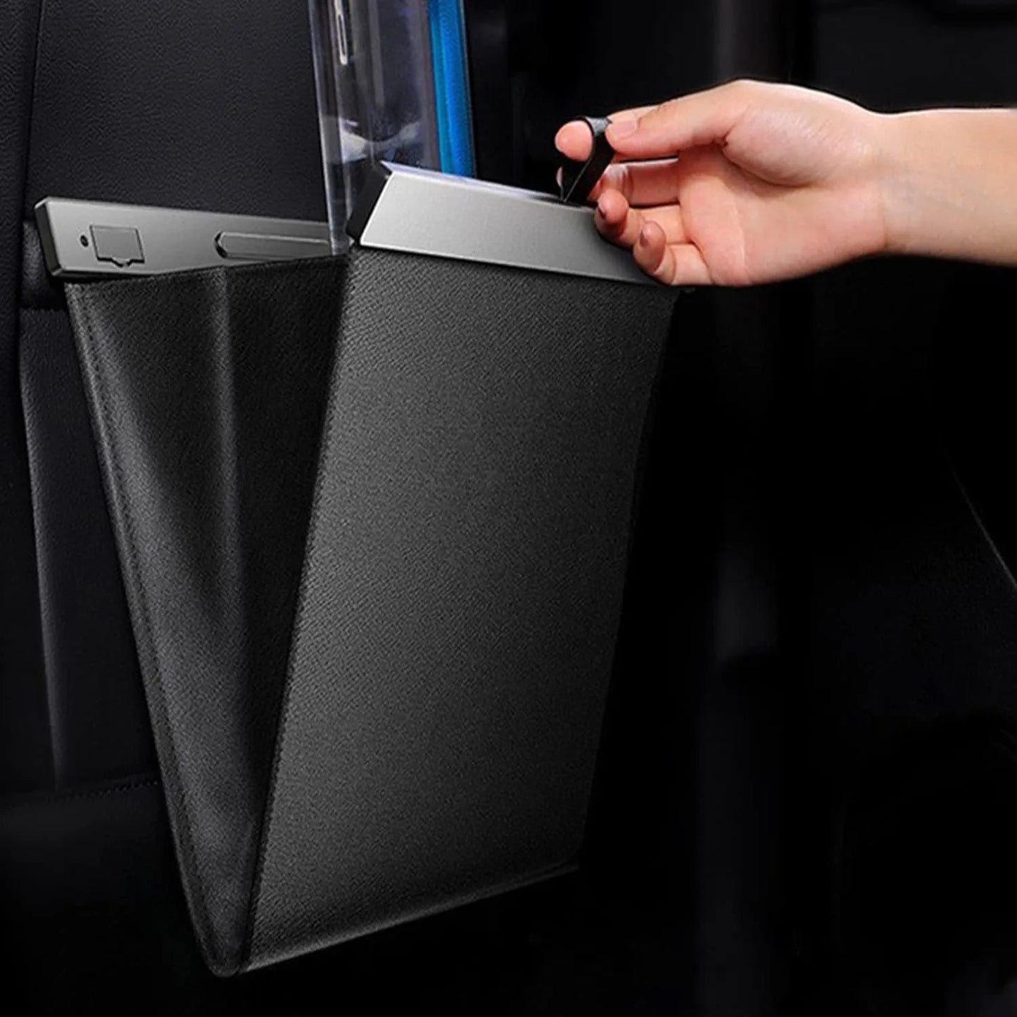 Basurero Premium para Auto de Cuero Impermeable | Organizador Colgante DriveLab